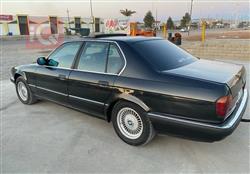 بي ام دبليو الفئة 7